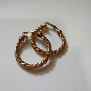 💥5/$25 multicolored clip on hoop earrings